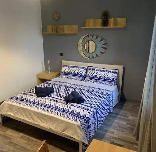 Spacious And Bright Close To Fiera And San Siro