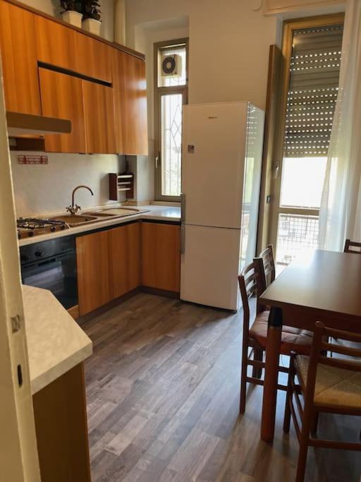 Spacious And Bright Close To Fiera And San Siro Milan