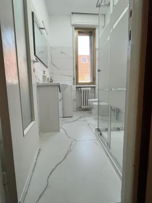 Spacious And Bright Close To Fiera And San Siro Milan